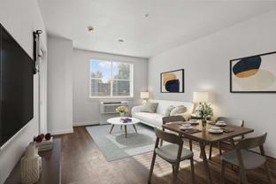 22199 Ne Sandy Blvd - Photo 1 of 1