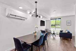 22199 Ne Sandy Blvd - Photo 1 of 1