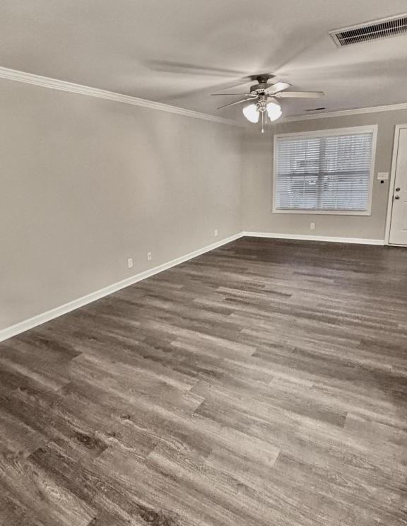 172 Alexander Blvd - Photo 3 of 18