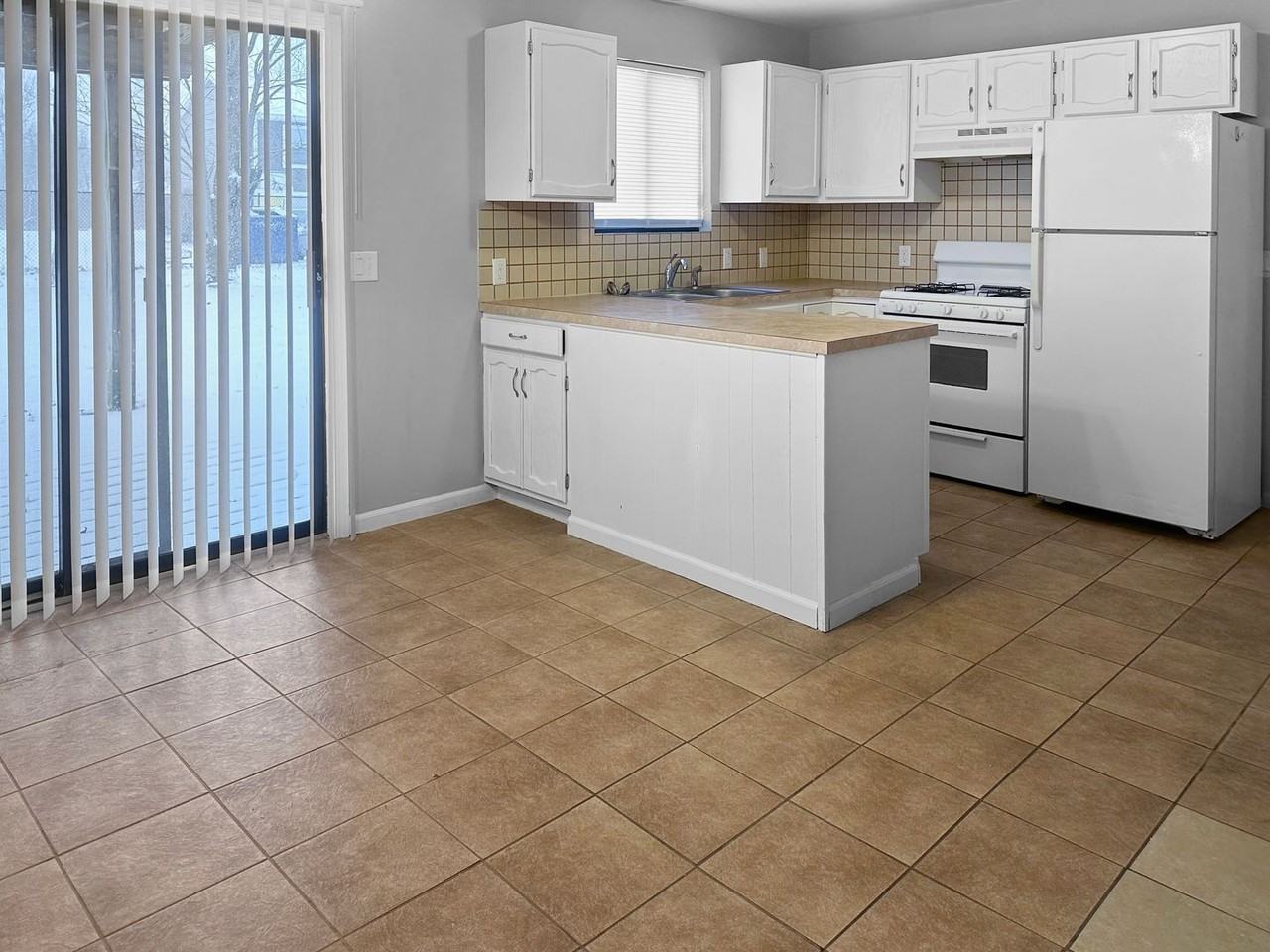 6505 Winans St - Photo 2 of 5