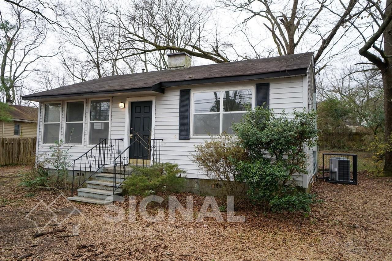 712 Robison Dr - Photo 2 of 14