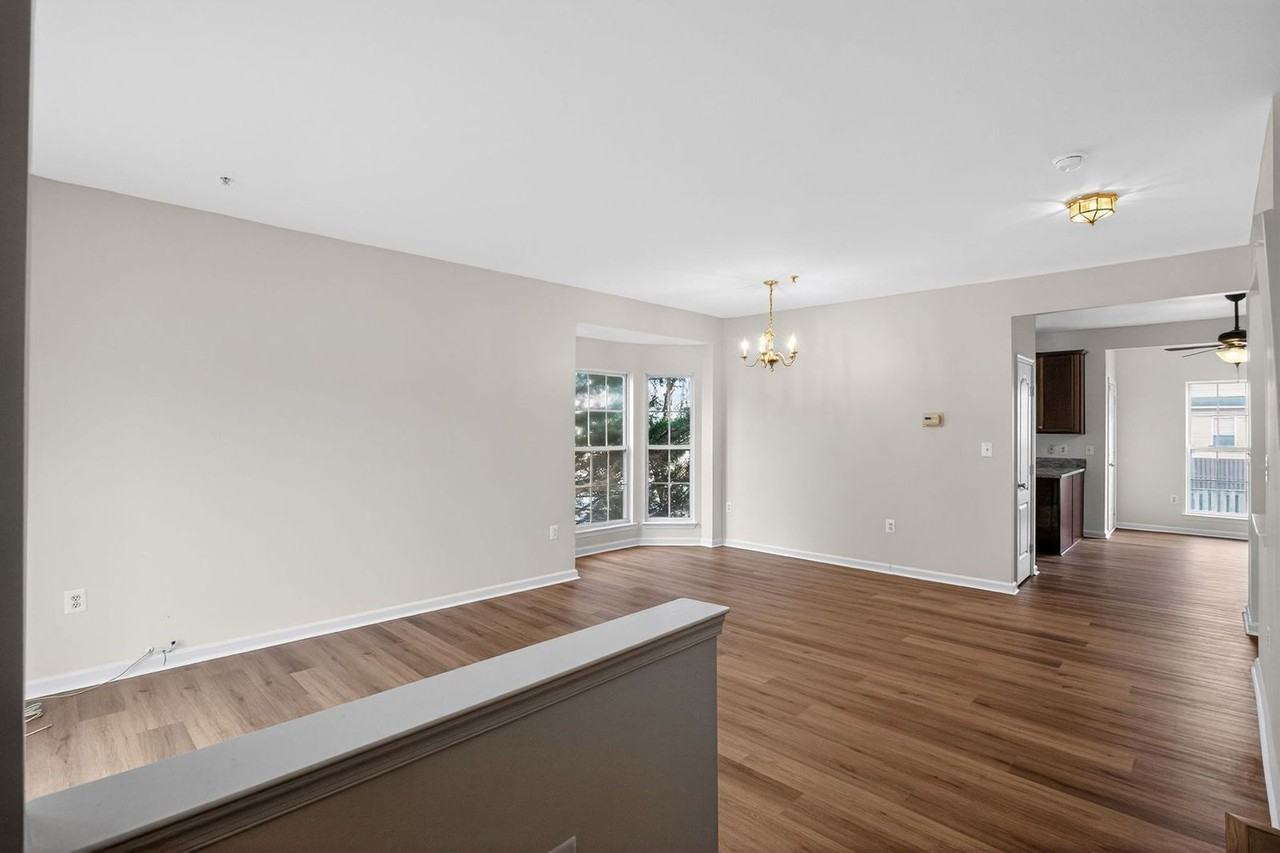 5301 Seahorse Pl - Photo 2 of 15