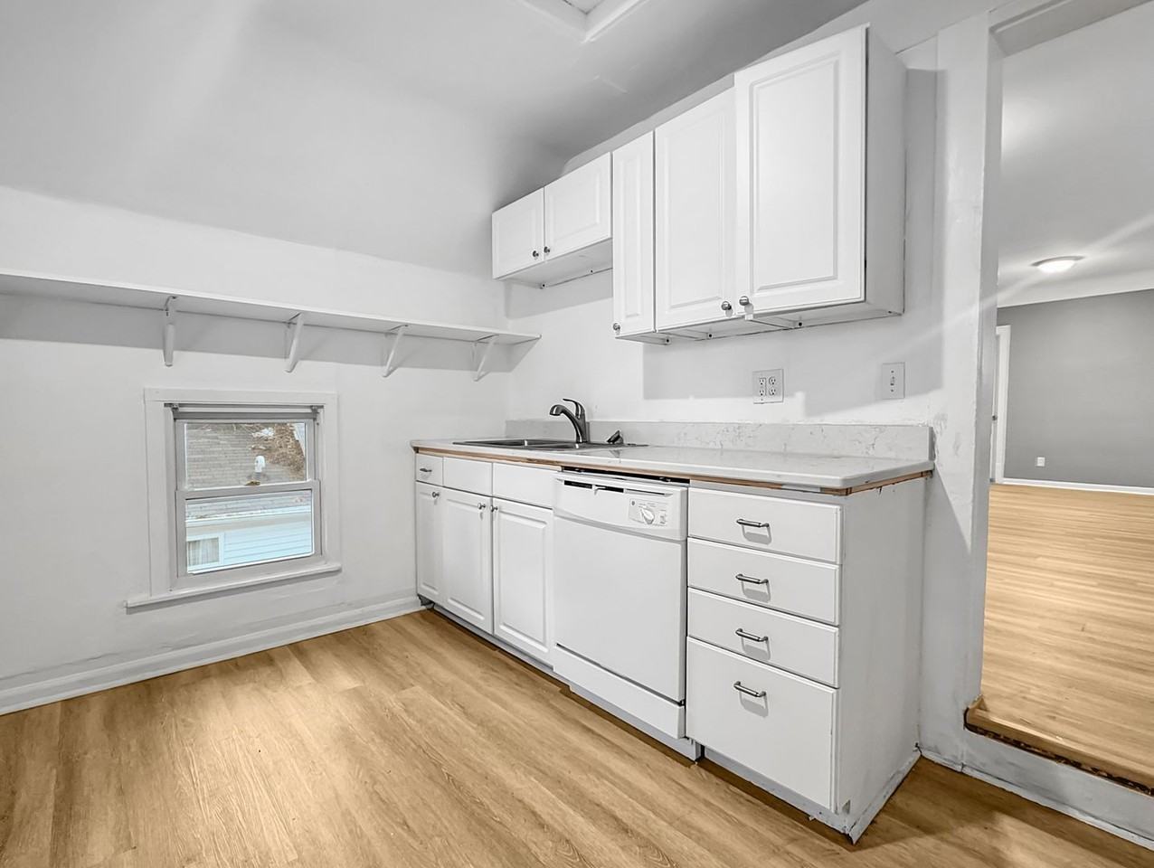 129 Palmer St Ne #2 - Photo 2 of 7