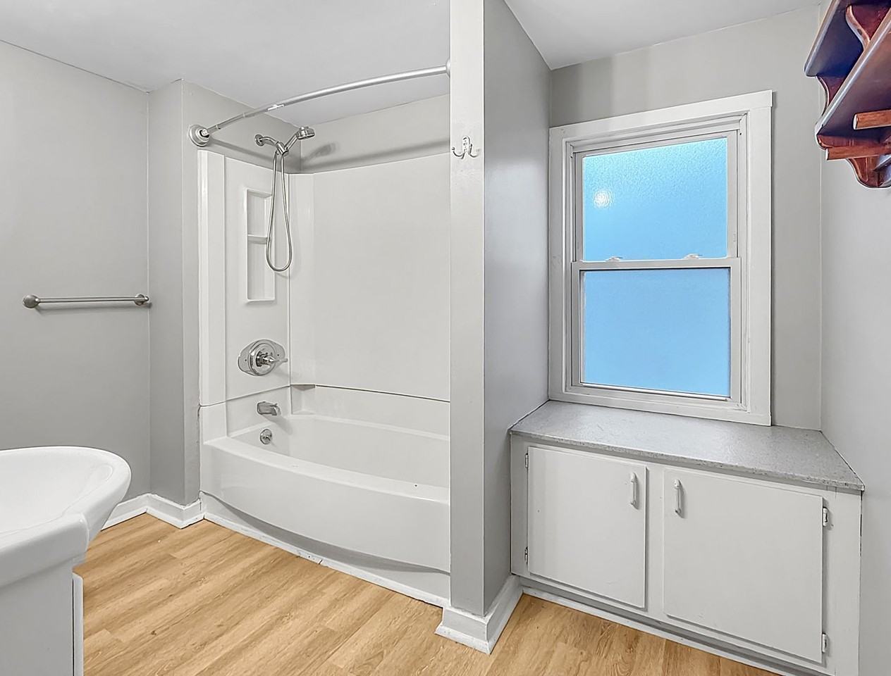 129 Palmer St Ne #2 - Photo 4 of 7