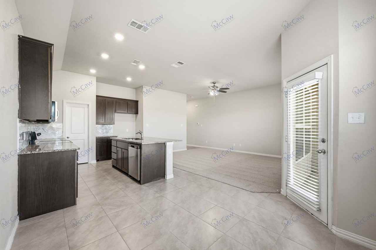 1409 Raleigh Path Rd - Photo 5 of 19