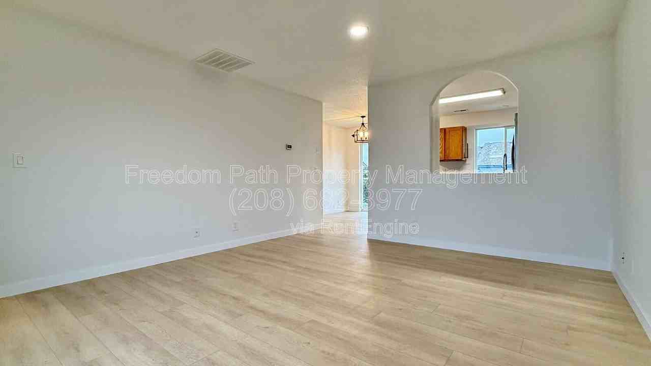 3656 W Furcula Dr - Photo 4 of 26