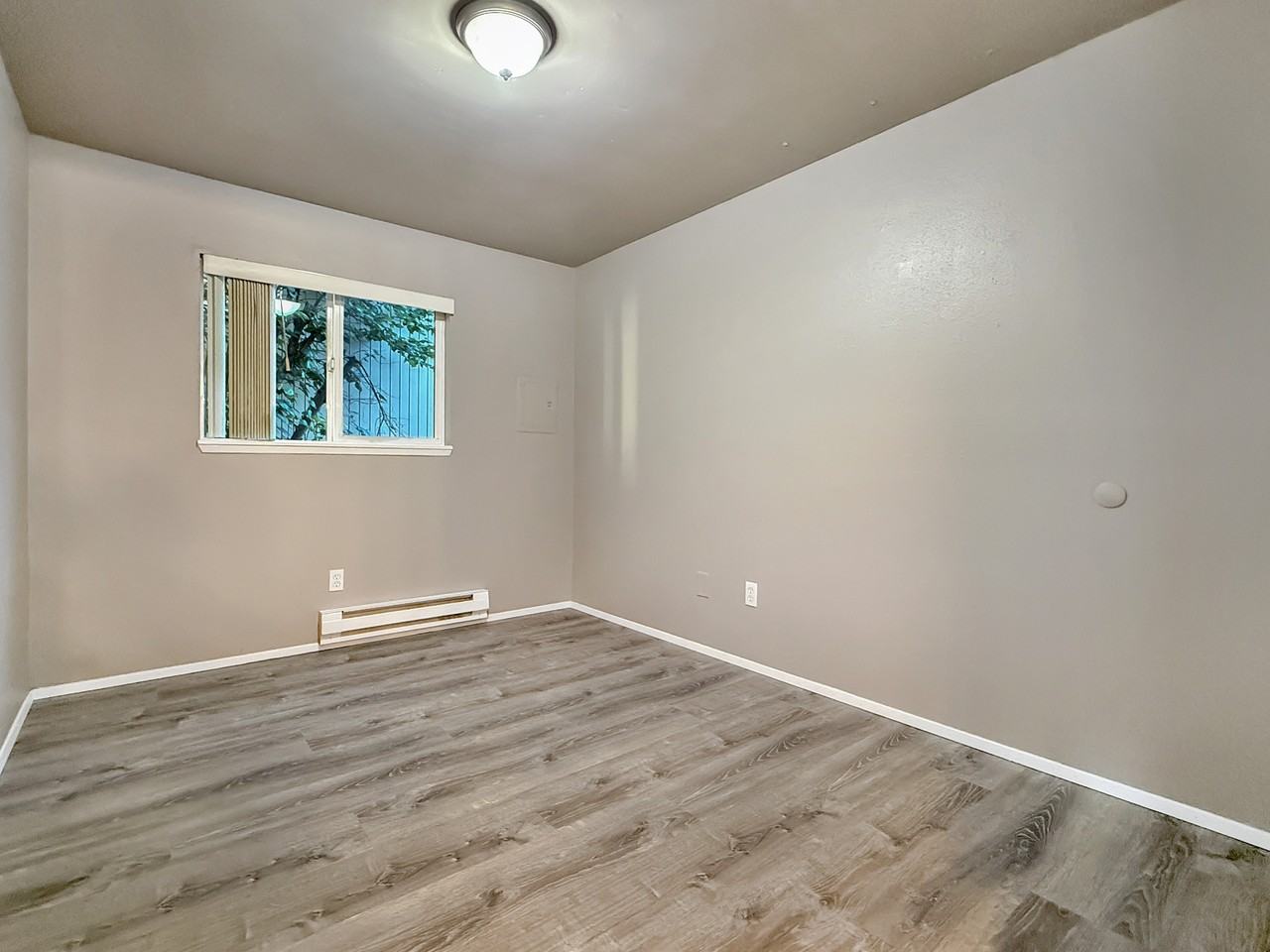 440 Sw 155th St #D - Photo 7 of 16