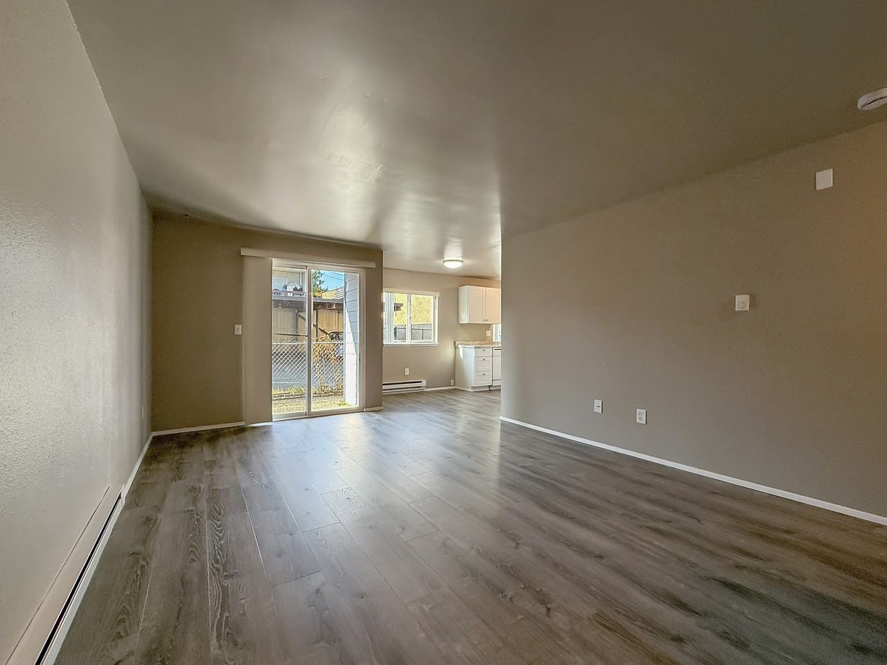 440 Sw 155th St #D - Photo 5 of 16