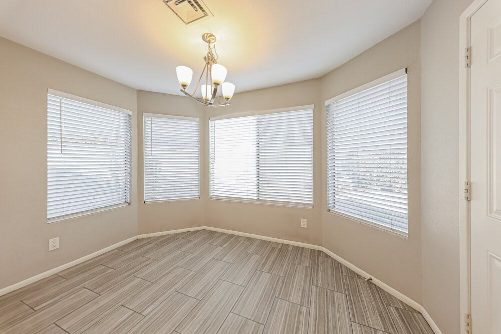 8014 W Aster Dr - Photo 7 of 16