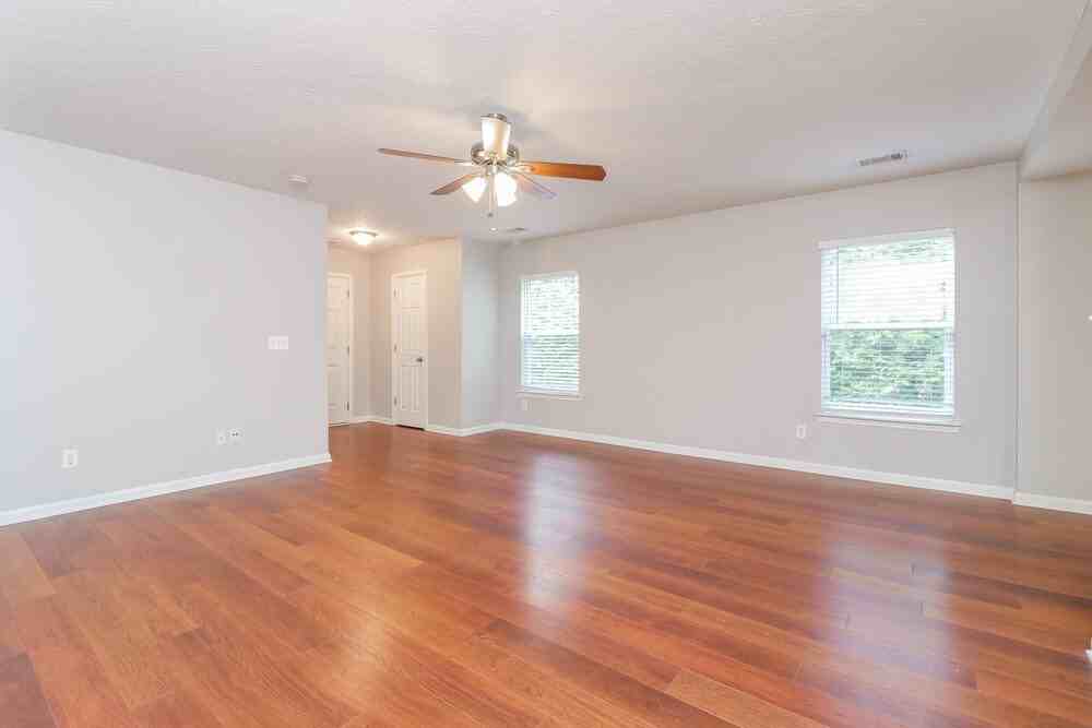 417 Autumn Creek Dr - Photo 6 of 16