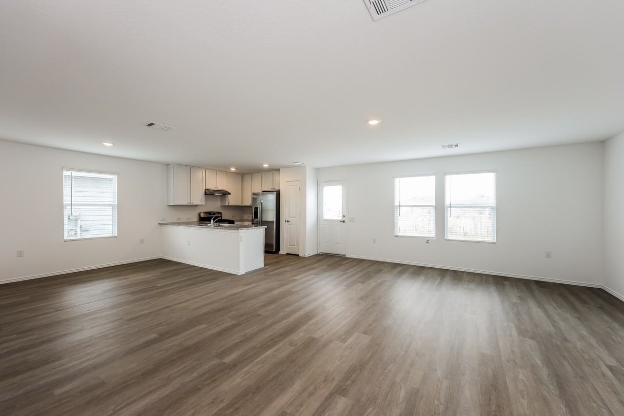 12014 Overton Way - Photo 2 of 26