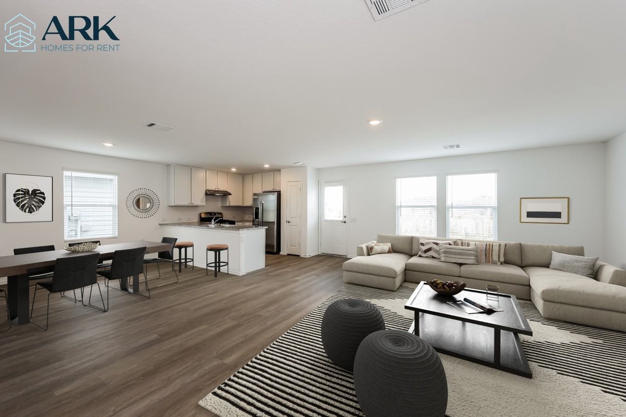 12014 Overton Way - Photo 3 of 26