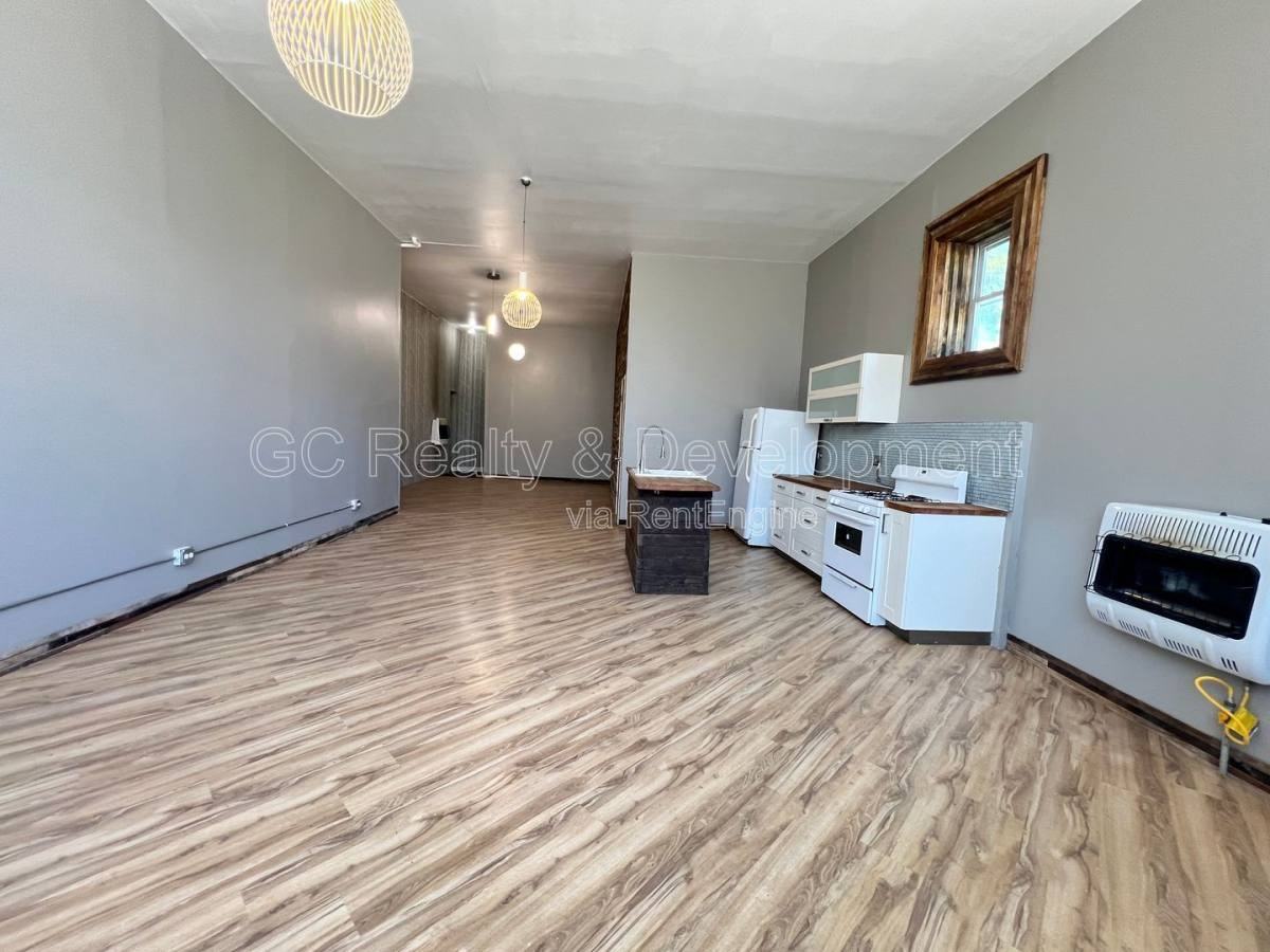 3336 S Lituanica Ave #1F - Photo 5 of 10