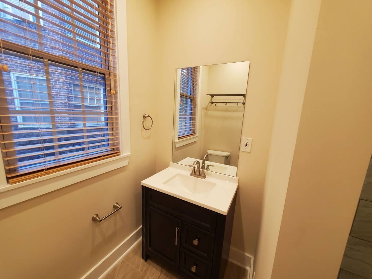 149 Peachtree Cir Ne #23 - Photo 7 of 10