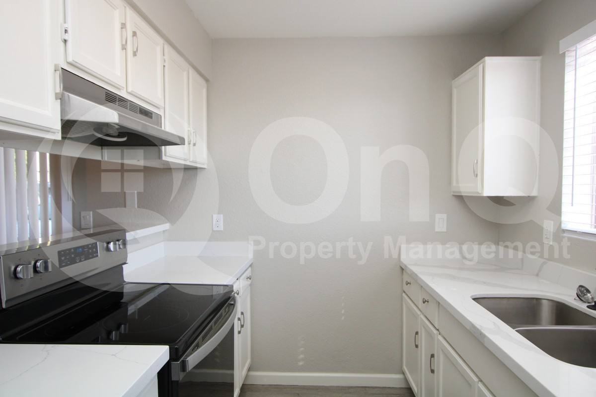 9936 E Birchwood Ave #1 - Photo 2 of 10