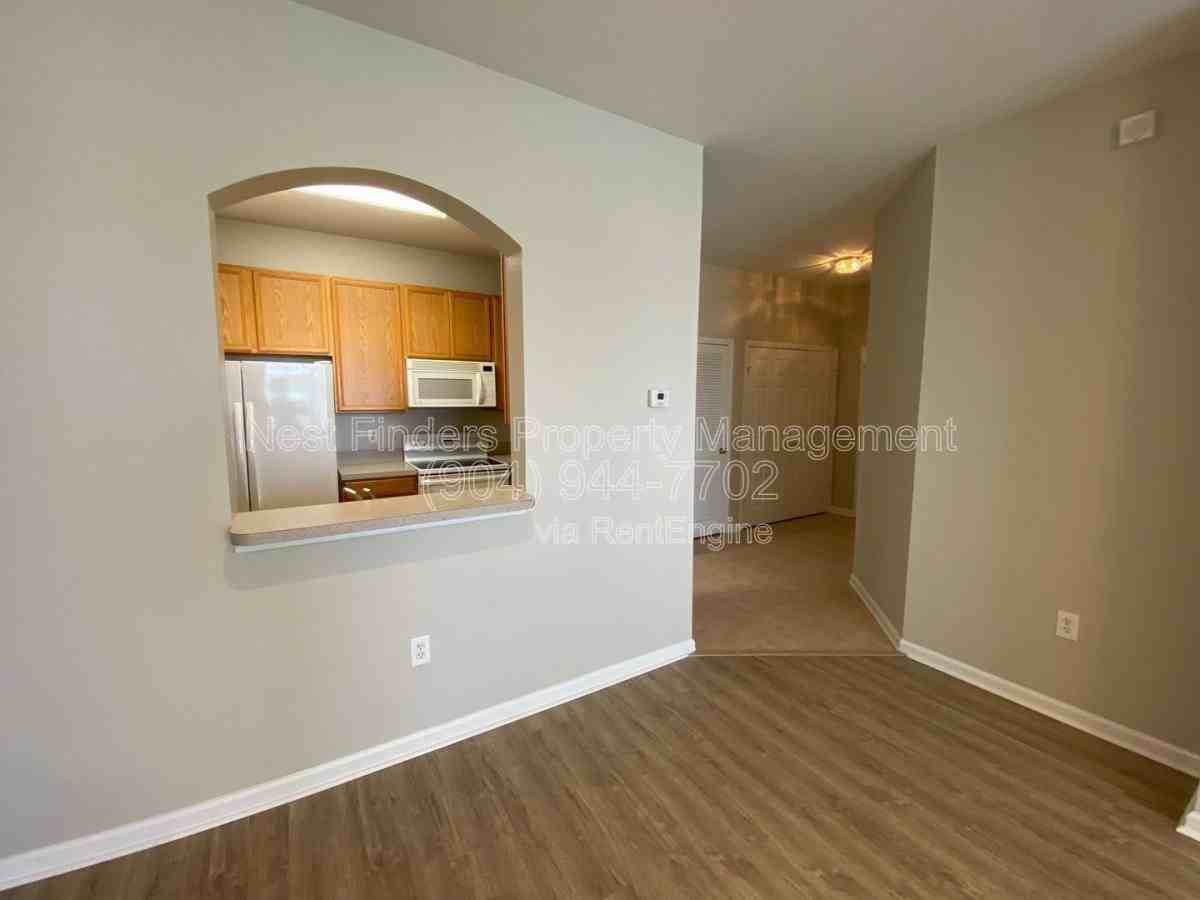 7990 Baymeadows Rd E #929 - Photo 4 of 10