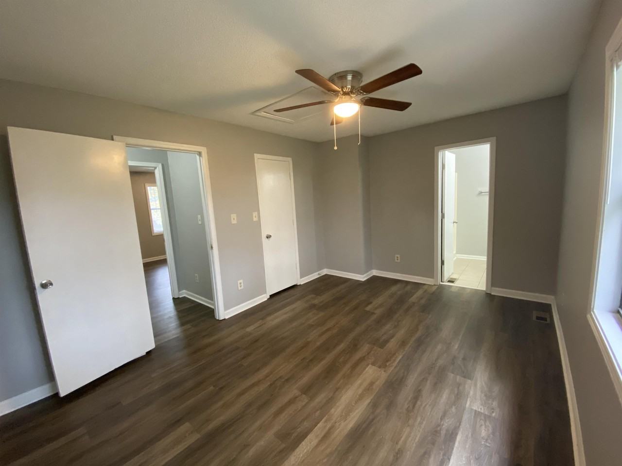 5600 Windwood Rd #1 - Photo 6 of 28