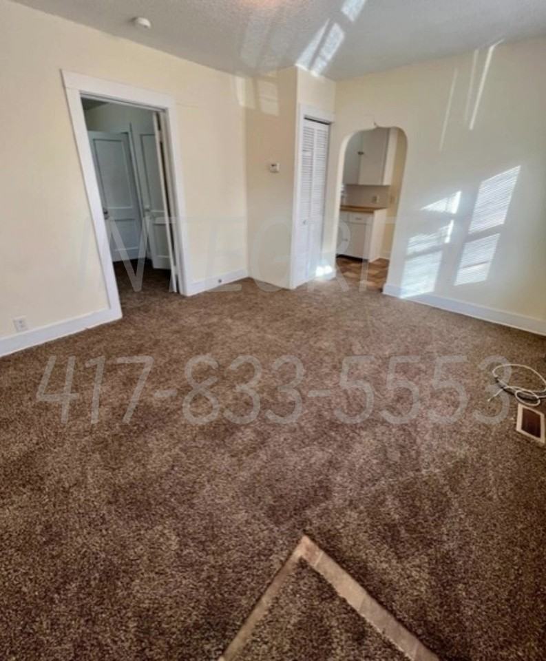 1851 North Johnston Avenue - Photo 2 of 7