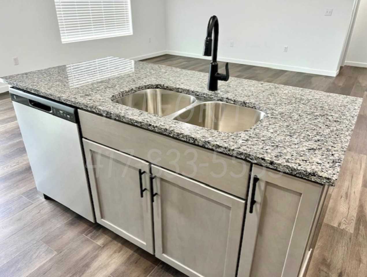 800 Hoffman Hills Boulevard - Photo 7 of 23