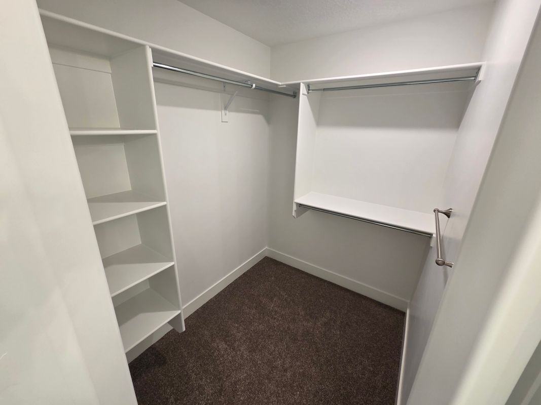 1521 W Skyline Dr - Photo 5 of 10