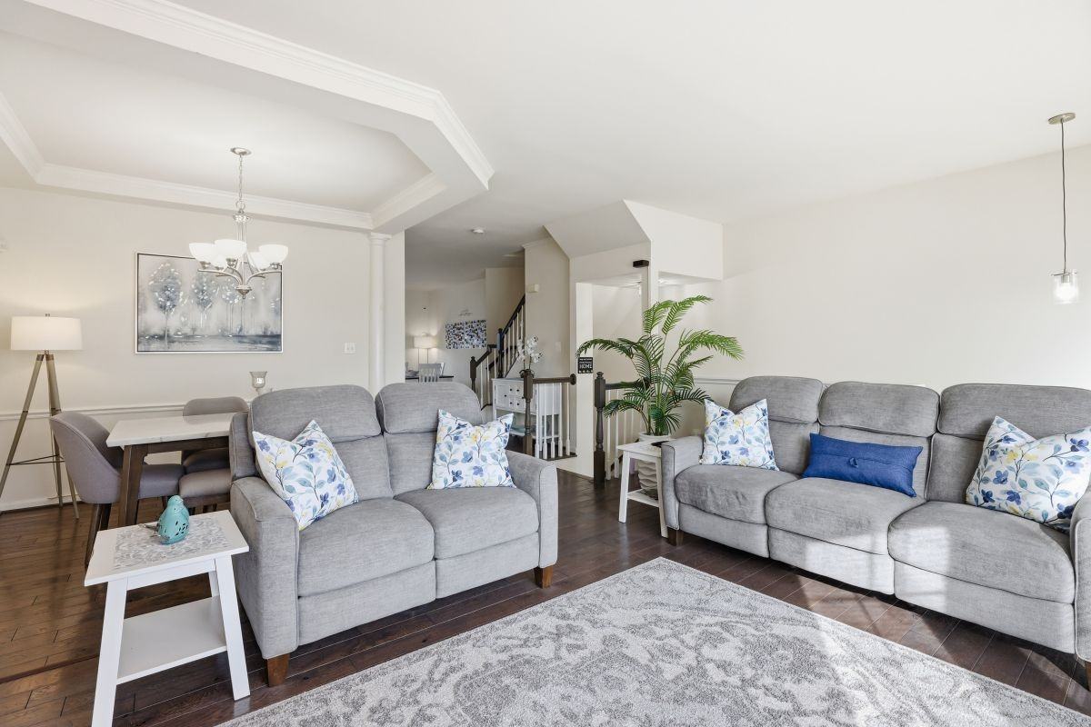 18525 Sierra Springs Sq - Photo 6 of 30