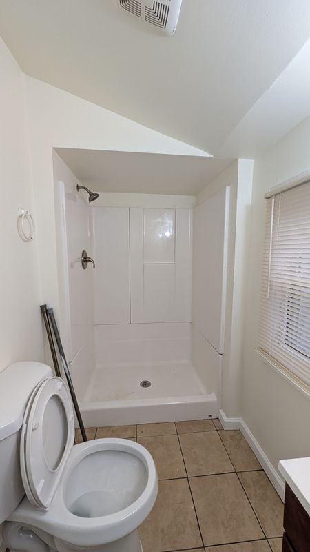 20 1/2 Rock St - Photo 5 of 16