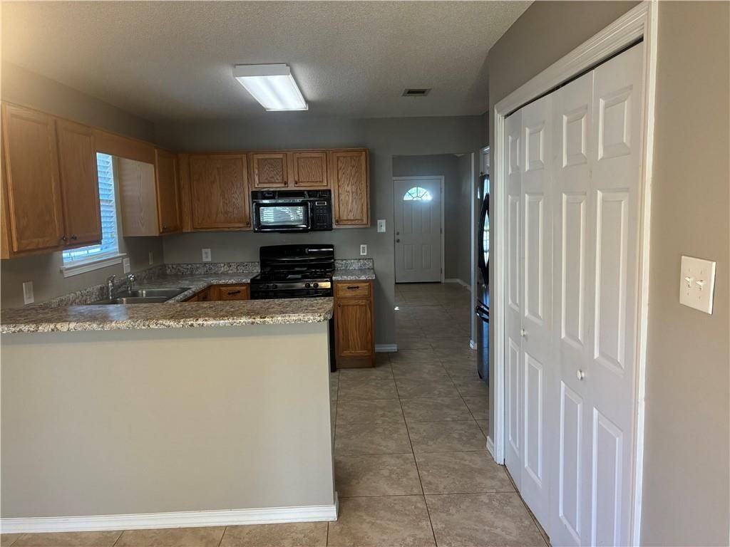 611 Westchase Ct S - Photo 6 of 19