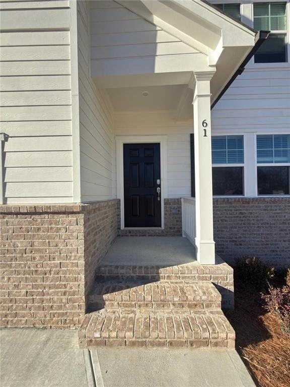 61 Elijah St - Photo 2 of 39