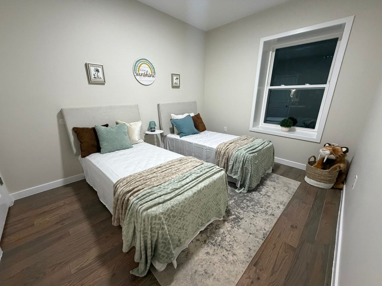 31 Beech St #102 - Photo 2 of 6