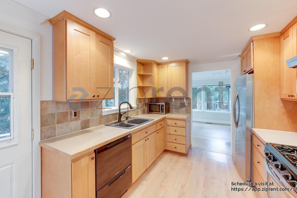 380 Mount Defiance Cir Sw - Photo 6 of 29