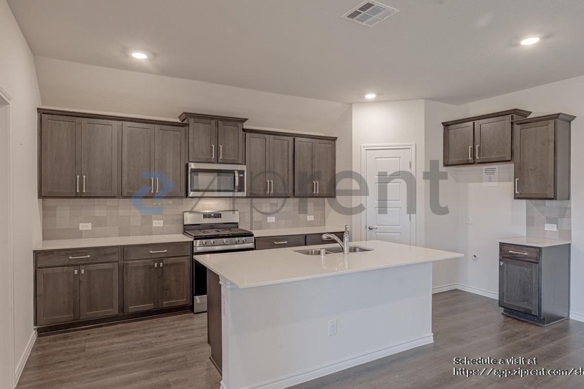 547 Delaware Rd - Photo 7 of 20