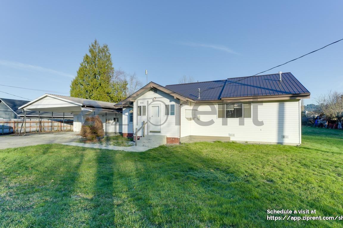 351 Blake St - Photo 2 of 31