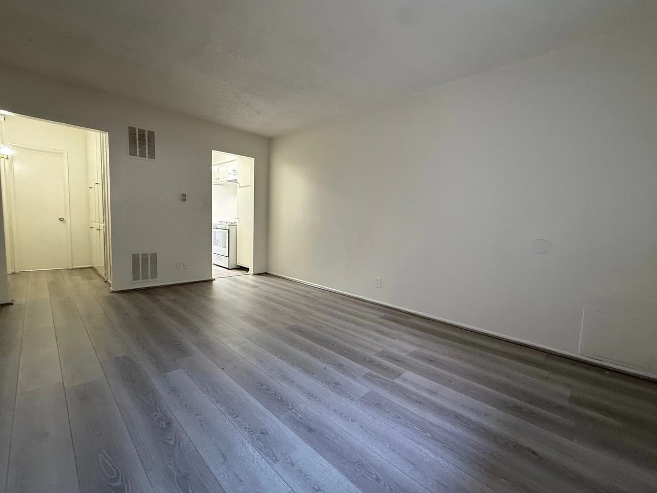 4758 W. Broadway Ave, - Photo 2 of 14