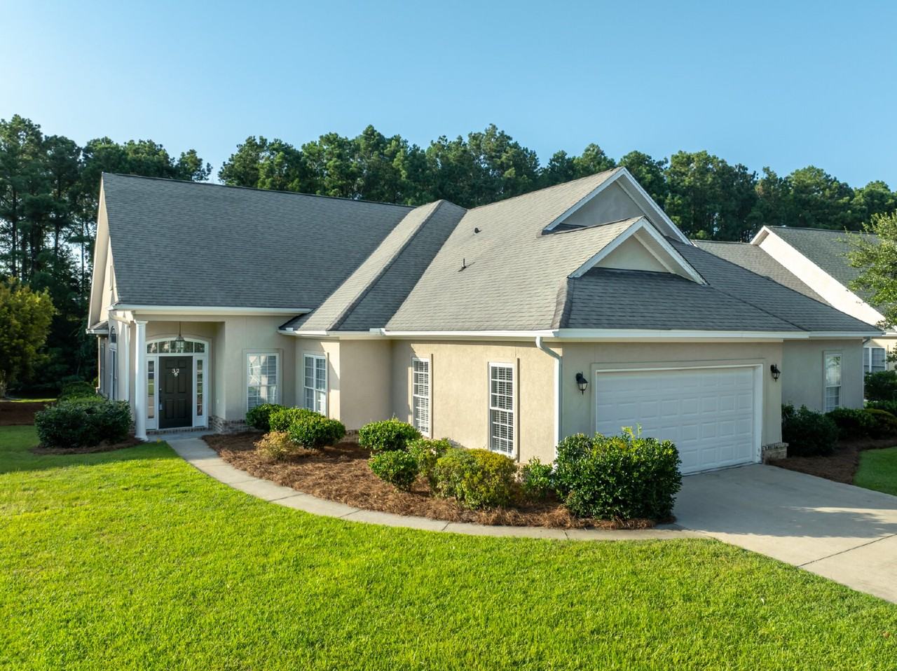 32 Weatherby Cir - Photo 3 of 50