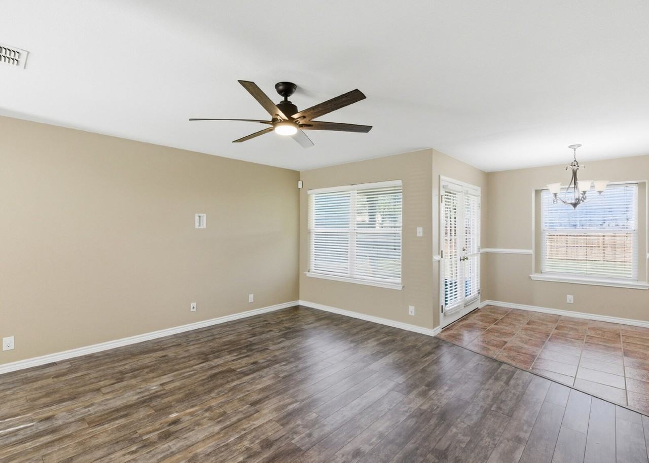 8905 Pinseeker - Photo 7 of 33