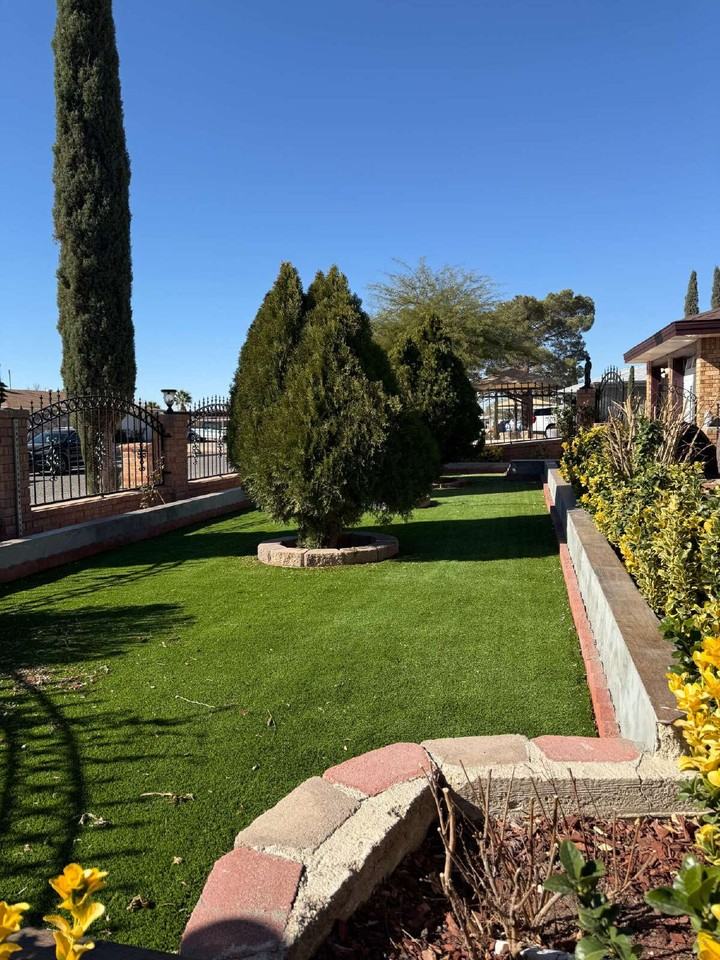 3245 Nederland Ln - Photo 4 of 50