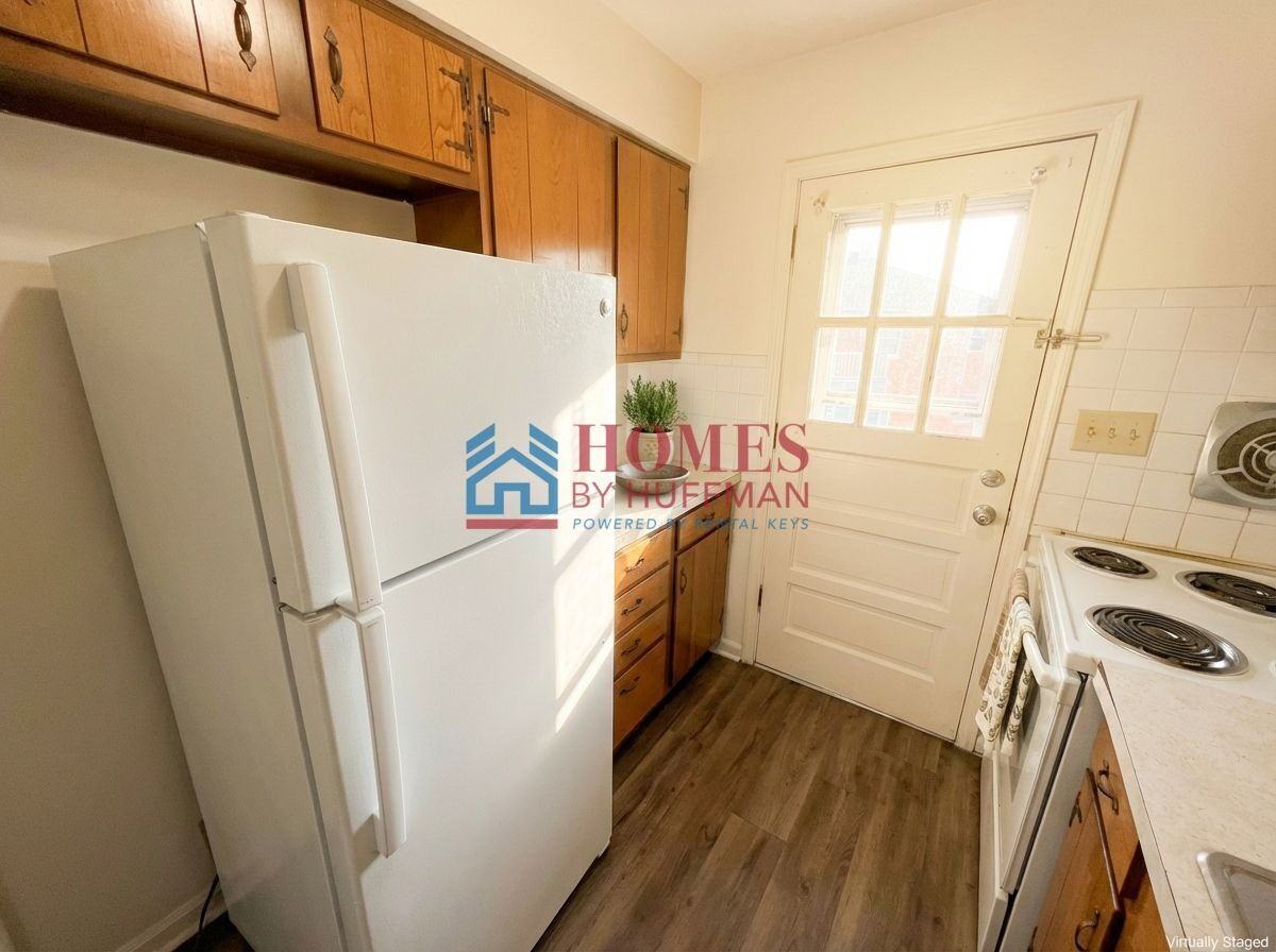 2867 Ravenswood Dr - Photo 5 of 11