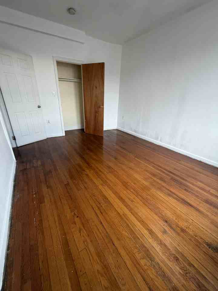 212 Central Ave #5G - Photo 7 of 12