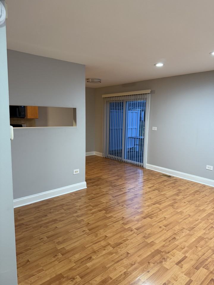 1049 Newport Hbr #1049 - Photo 3 of 10