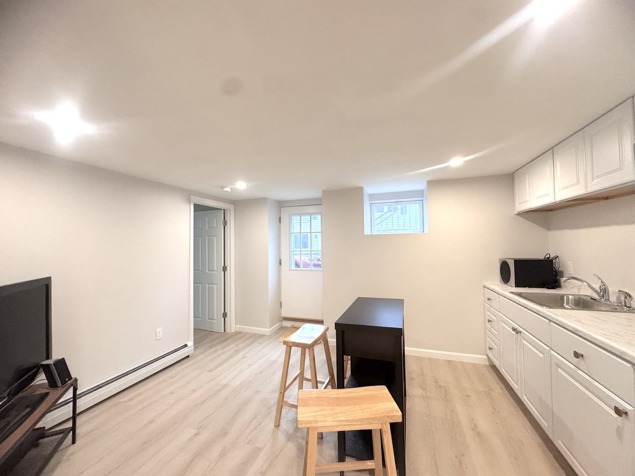 39 Cottage St #1 - Photo 4 of 18