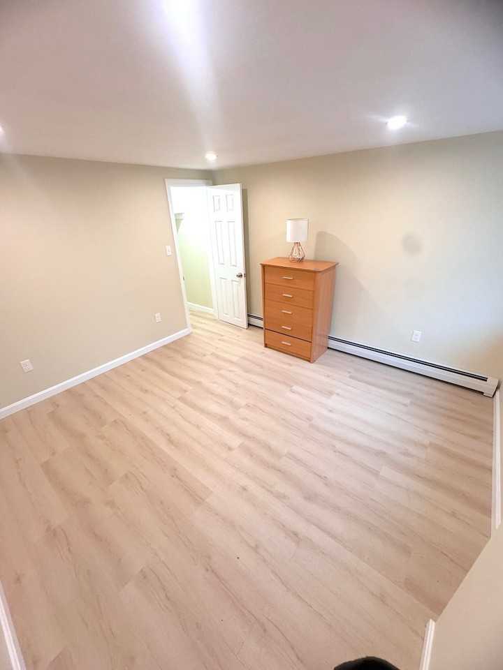 39 Cottage St #1 - Photo 7 of 18