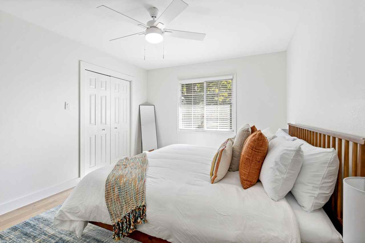 6501 Ravendale Ln #NA - Photo 3 of 36