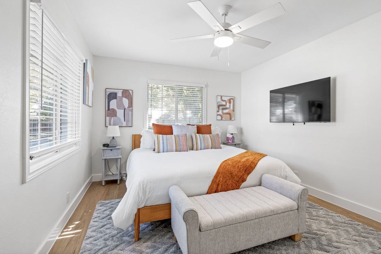 6501 Ravendale Ln #NA - Photo 5 of 36