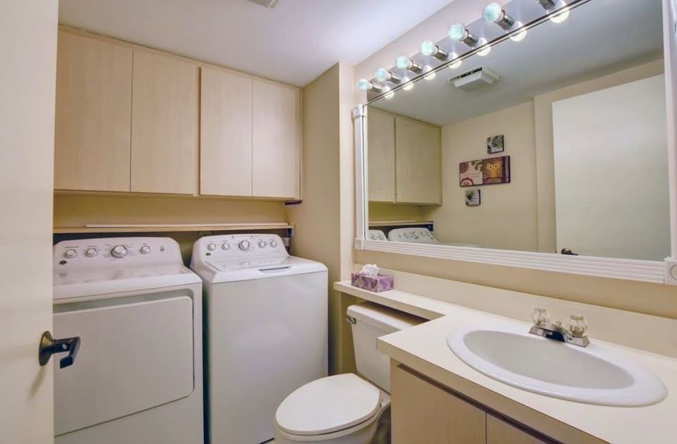 1940 Hartford Ct - Photo 5 of 7