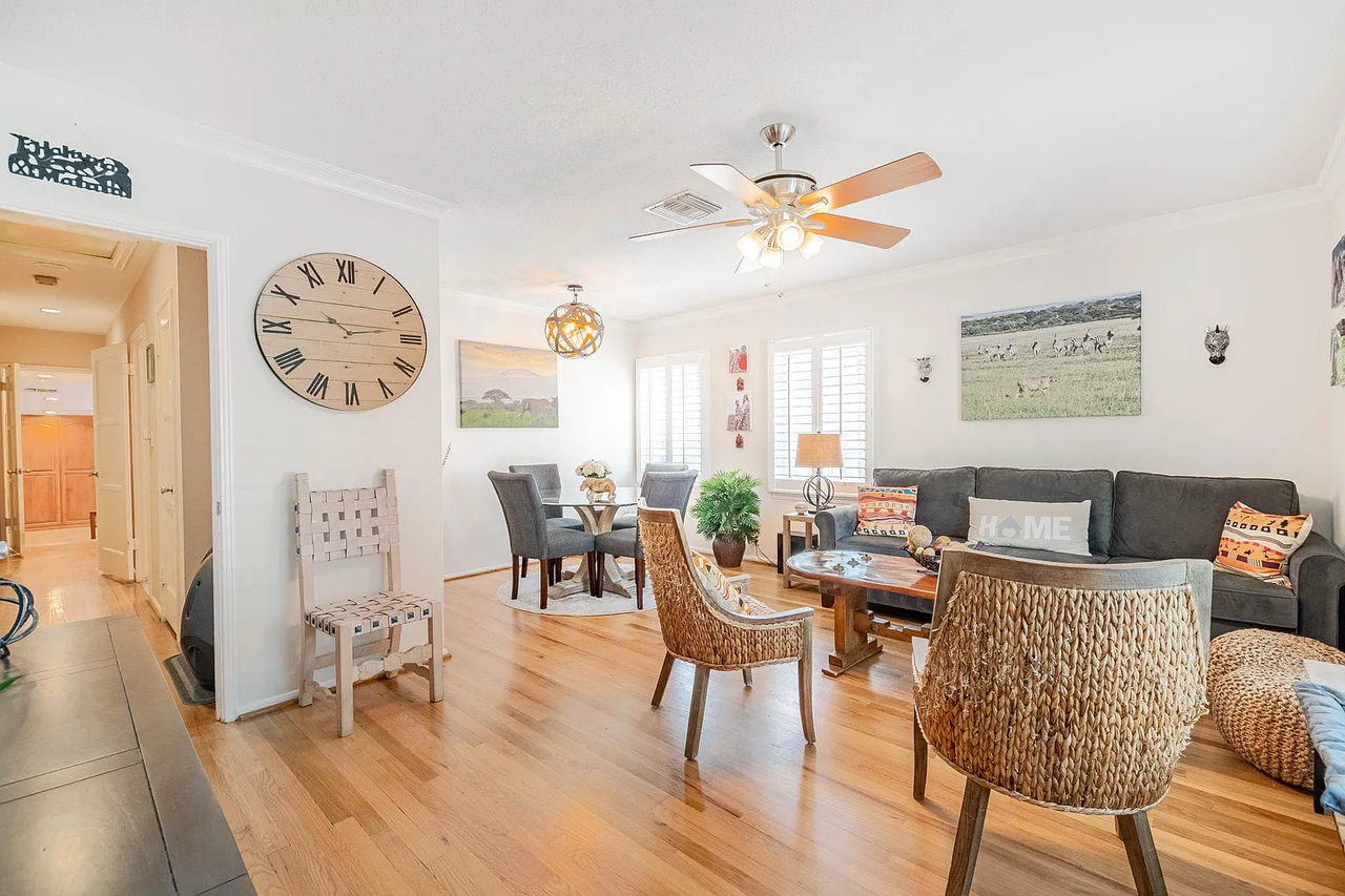 2120 N Valley St #NA - Photo 4 of 28