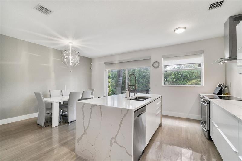 4777 Nw 116th Ter #4777 - Photo 7 of 15