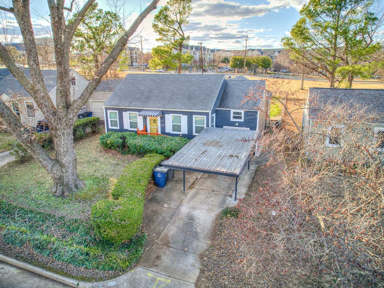 458 S Indianapolis Ave #NA - Photo 2 of 31