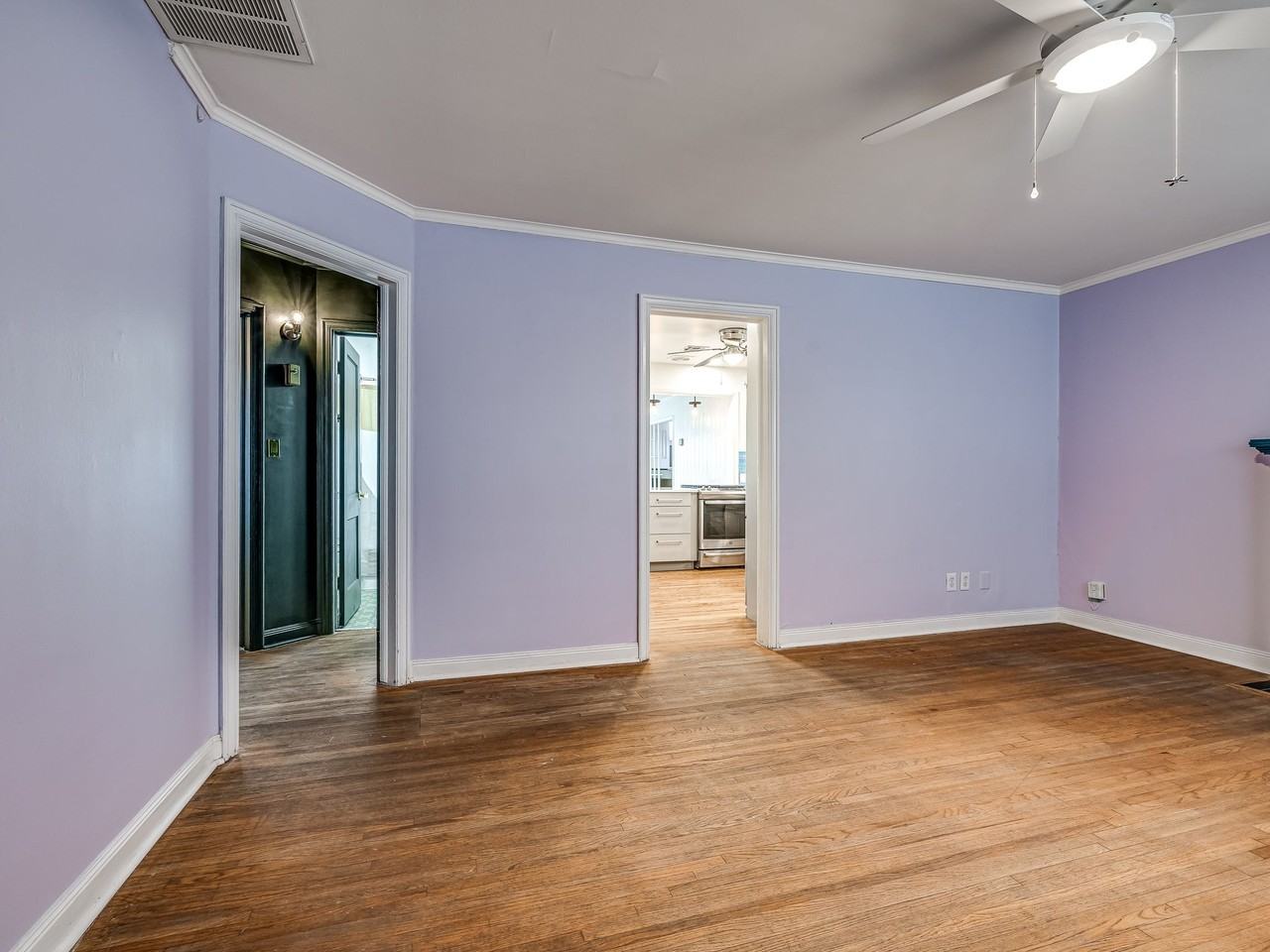 458 S Indianapolis Ave #NA - Photo 3 of 31