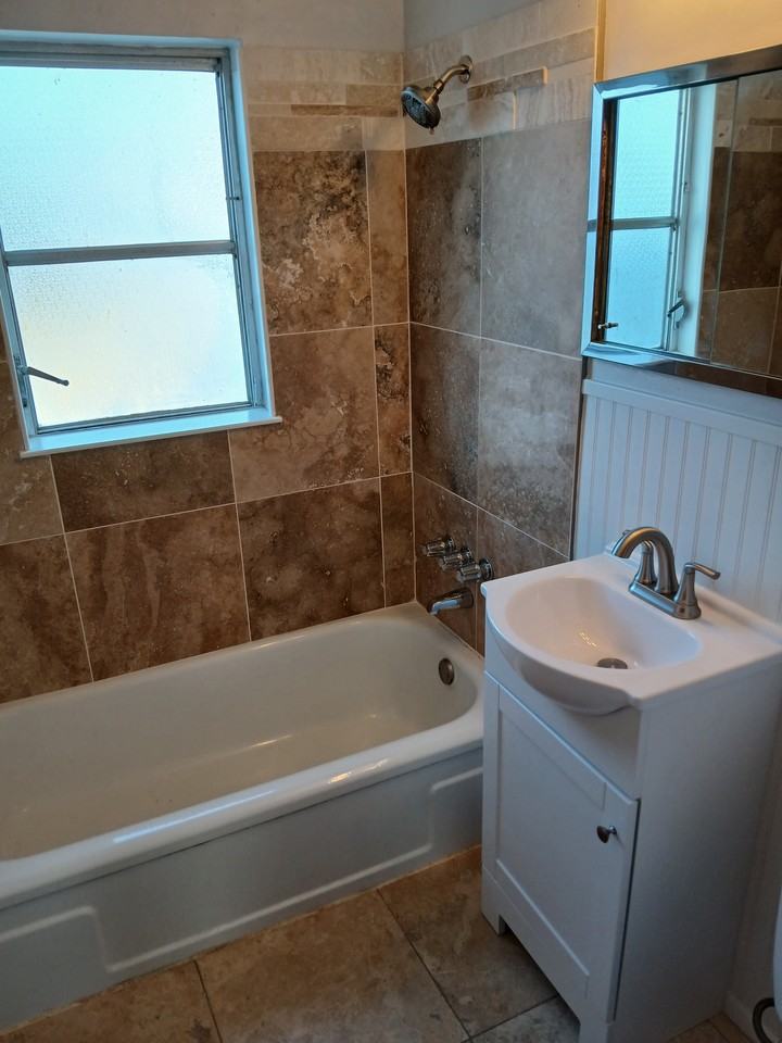 5413 Jersey Ave S #NA - Photo 3 of 6