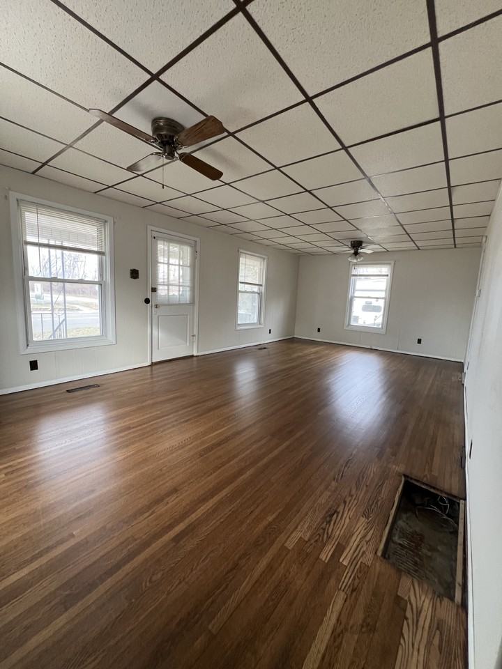 3200 S 7th St #NA - Photo 4 of 24